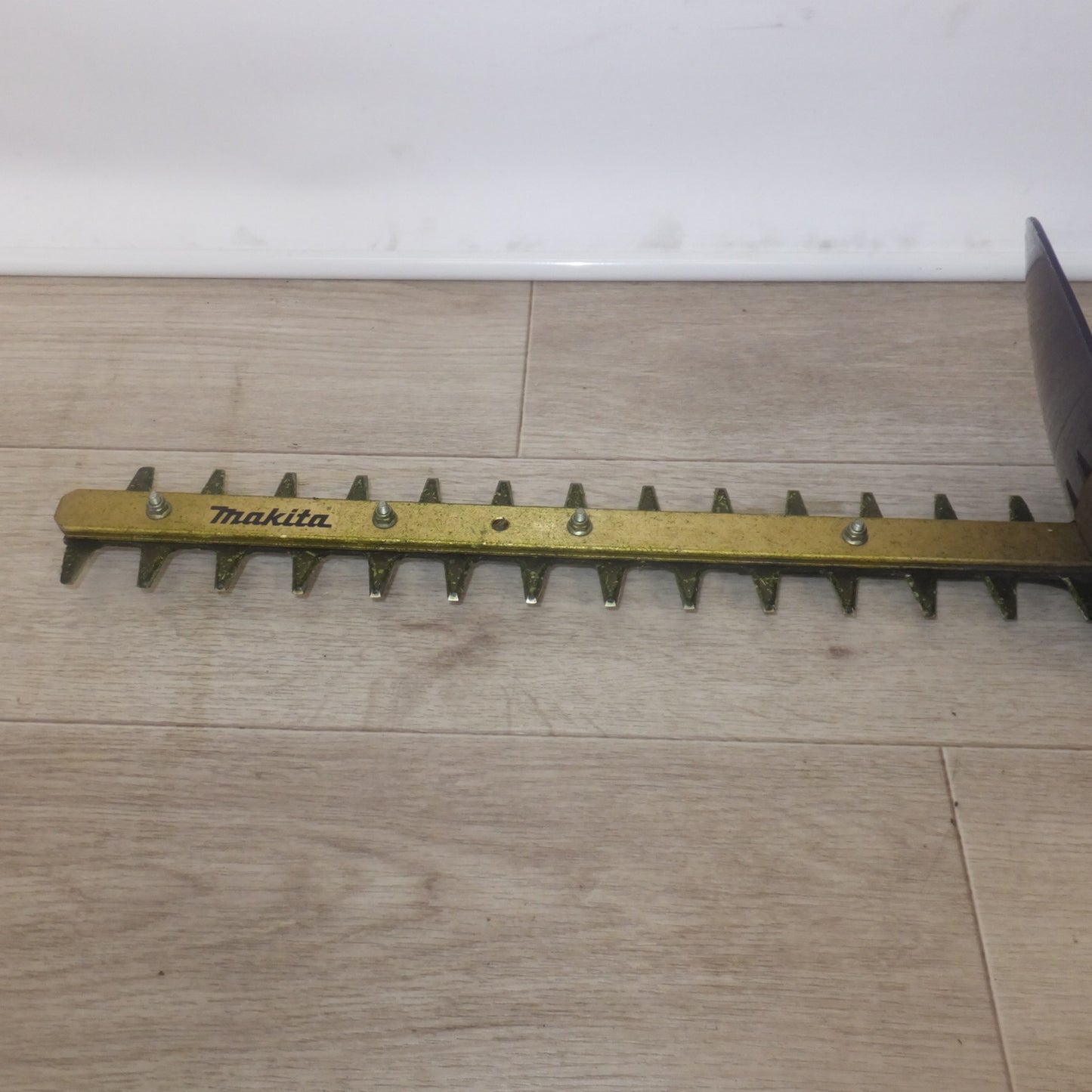 [送料無料] ★マキタ makita 360mm 充電式生垣バリカン MUH367D 18V 本体のみ★