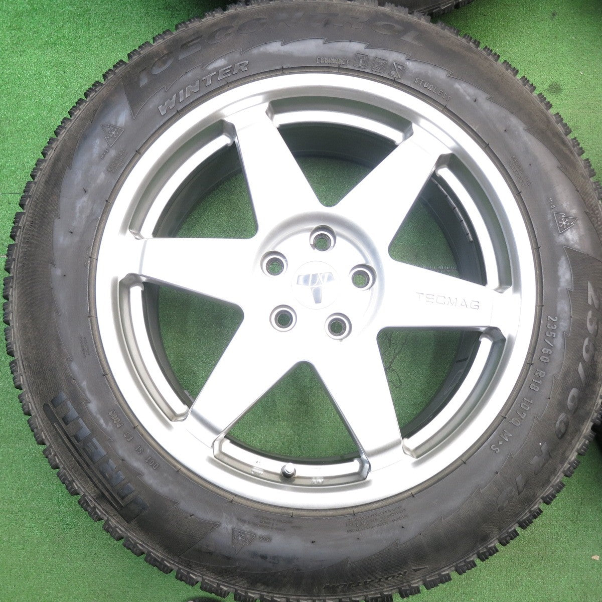 バリ溝！9分★ボルボ 等 TECMAG Type206R 235/60R18 スタッドレス ピレリ アイスコントロール 18インチ テクマグ PCD108/5H★5051203AKス
