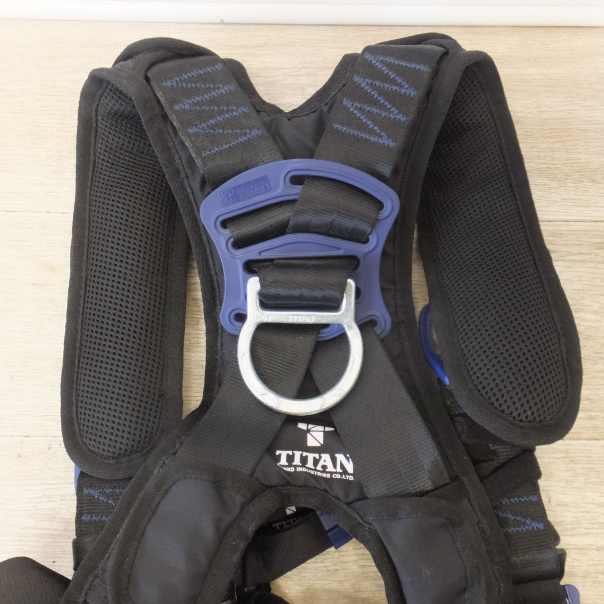 キレイ★サンコー タイタン TITAN フルハーネス 本体のみ PANGAEA HORIZON PAHN-10A-BL-M ブラック M　130kg以下★