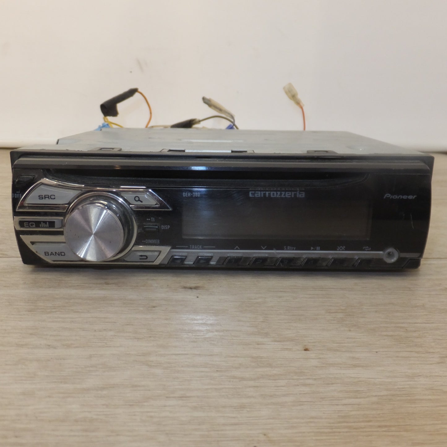 [送料無料] ★カロッツェリア carrozzeria オーディオメインユニット CD チューナーメインユニット DEH-380(63★
