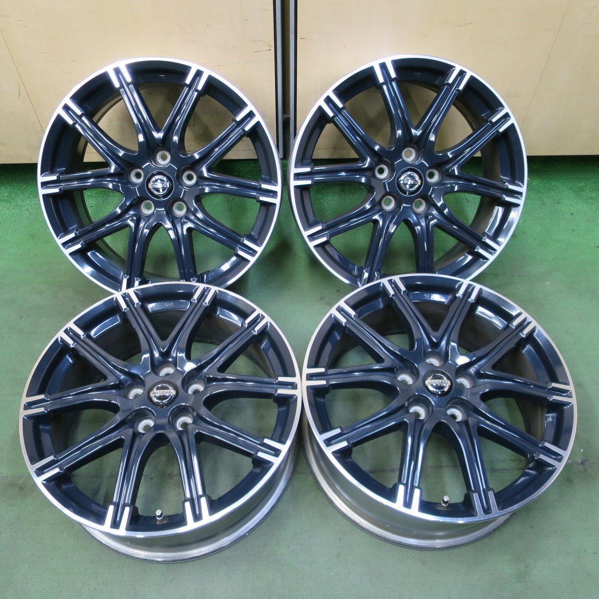 キレイ◎日産 ジューク ニスモ RS 純正 ホイール 18インチ NISMO 18×7J PCD114.3/5H◎6100202NGホ