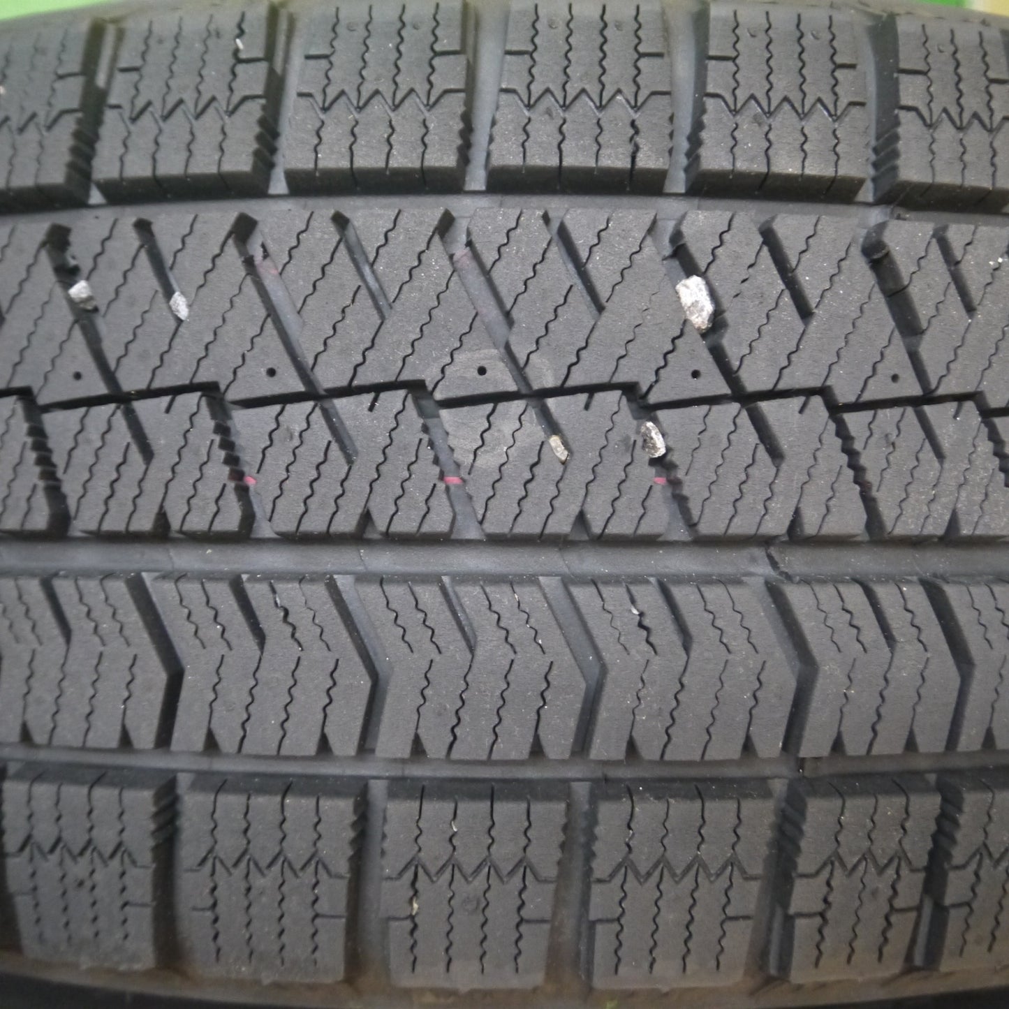 [送料無料] バリ溝！23年！キレイ！9.5分★プリウス等 195/65R15 スタッドレス ブリヂストン ブリザック VRX2 VELVA CHARGE ヴェルヴァ 15インチ PCD100/5H★4112508Hス