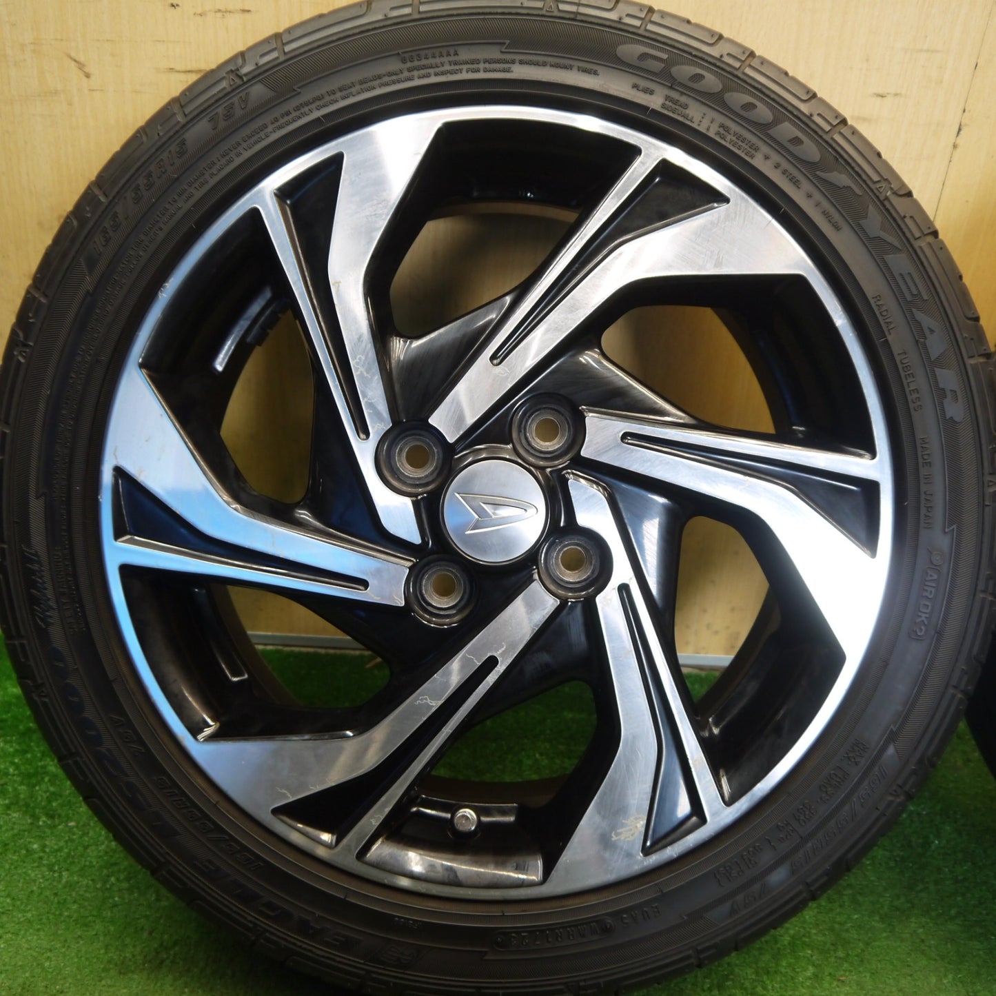 バリ溝！23年！8.5分◎ダイハツ LA600S タント カスタム RS 純正 165/55R15 グッドイヤー イーグル LS2000 hybrid 15インチ PCD100/4H◎6080401Hノ