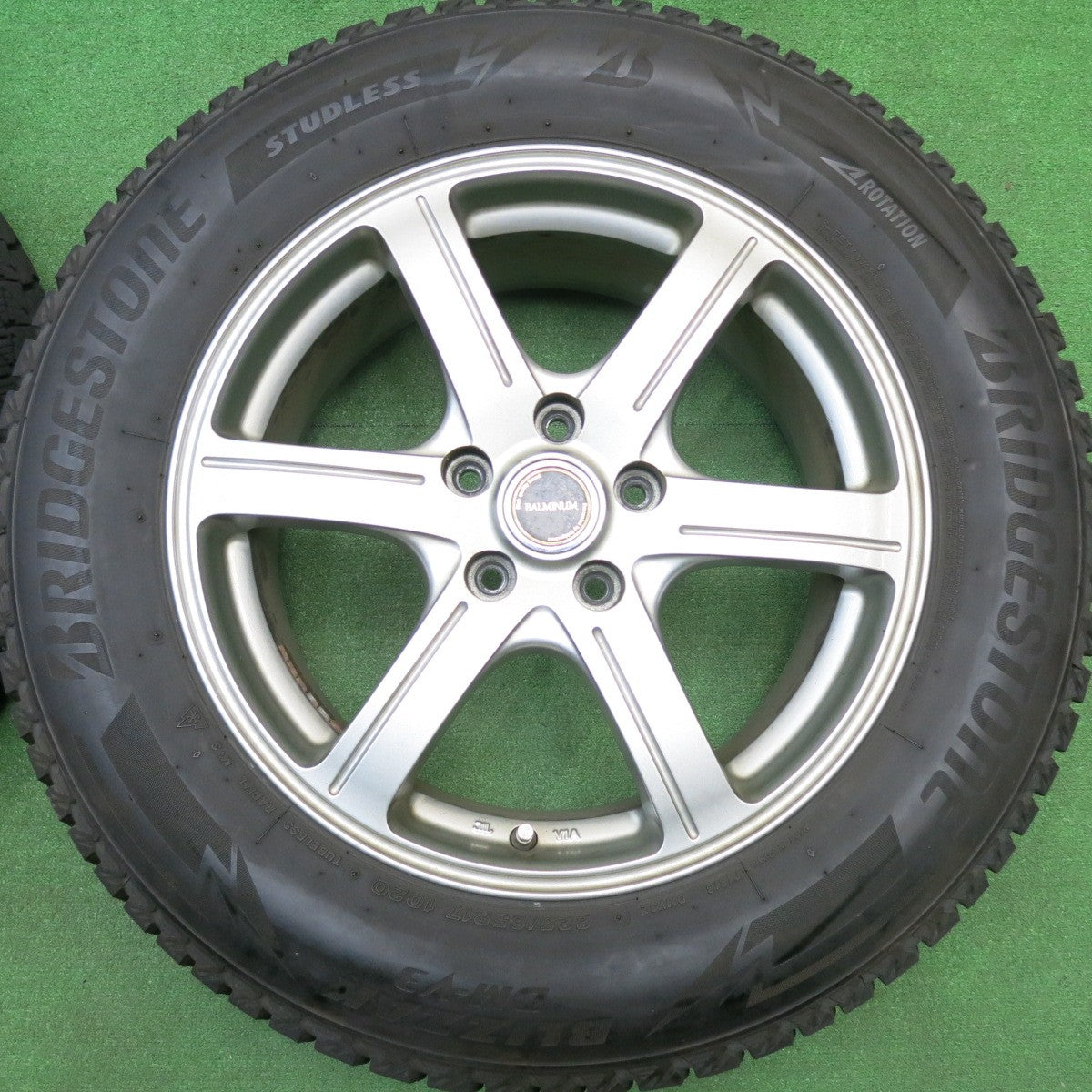 キレイ★スタッドレス 225/65R17 ブリヂストン ブリザック DM-V3 BALMINUM GR6 バルミナ 17インチ PCD114.3/5H★5120612HAス