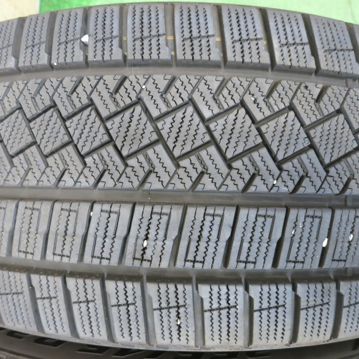バリ溝！24年！9.5分◎BMW 等 KELLENERS 255/45R20 スタッドレス ピレリ アイスゼロ アシンメトリコ ケレナーズ 20インチ PCD112/5H◎6090307HAス