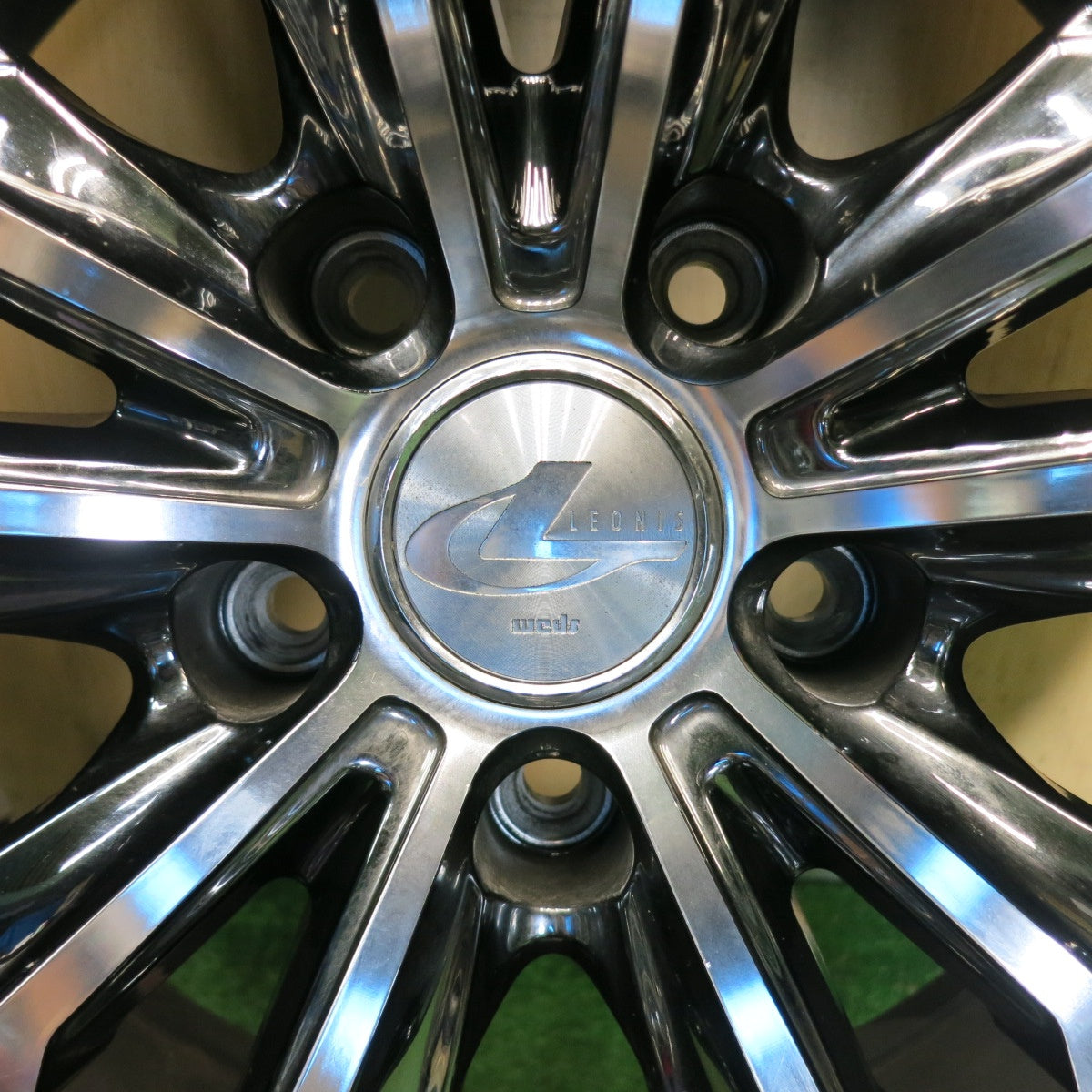 バリ溝！9.5分◎LEONIS GX 225/55R19 スタッドレス ミシュラン X-ICE SNOW SUV レオニス 19インチ PCD114.3/5H◎6061803HAス