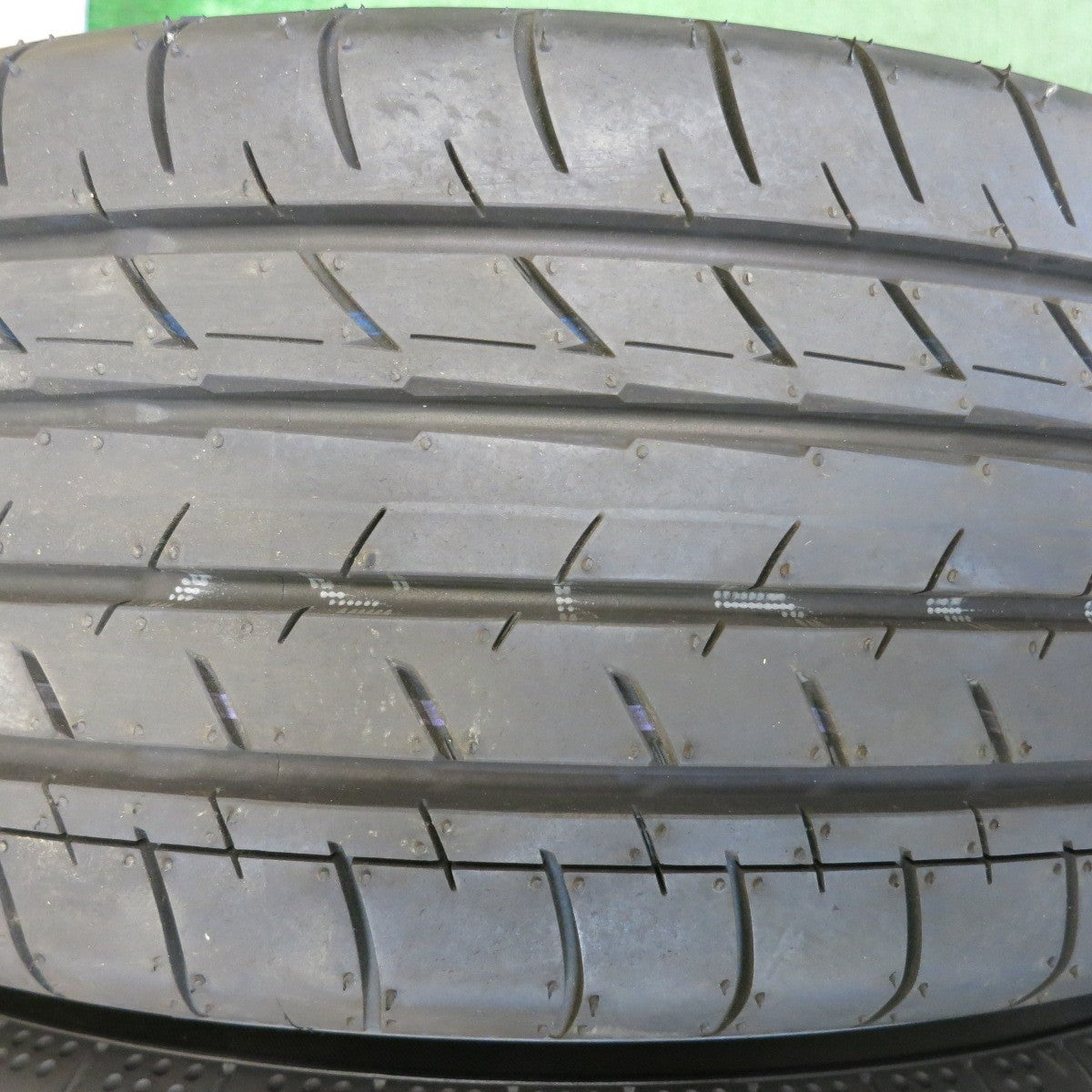 新車外し！26年◎トヨタ 90系 ノア ヴォクシー S-Z 純正 205/55R17 ヨコハマ BluEarth-GT AE51 ブルーアース 17インチ PCD114.3/5H◎6061408HAノ