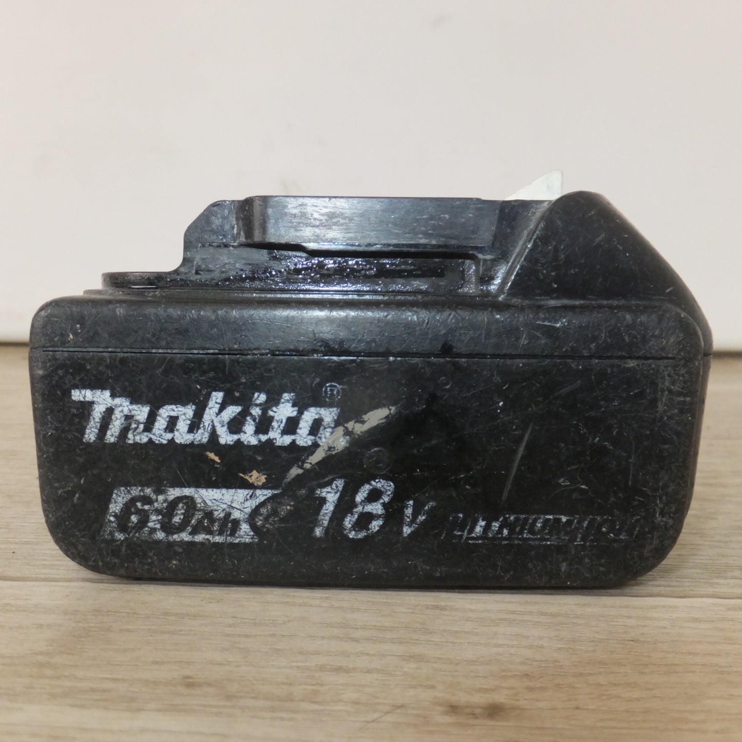 [送料無料] ★マキタ makita バッテリ BL1860B　DC18V 6.0Ah 108Wh Li-ion20★