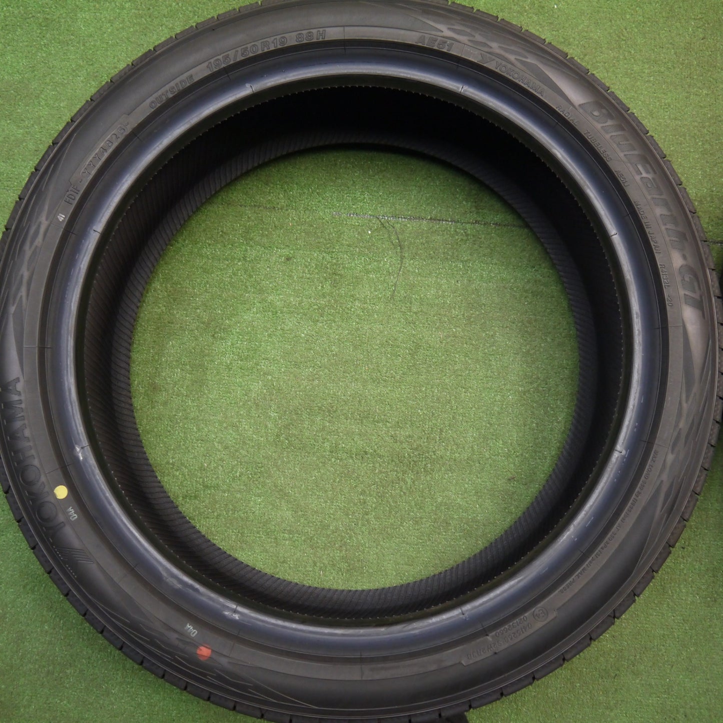 新車外し！25年★195/50R19 ヨコハマ BluEarth-GT AE51 AE51J ブルーアース タイヤ 19インチ 60系 プリウス 等★6020910Hノタ