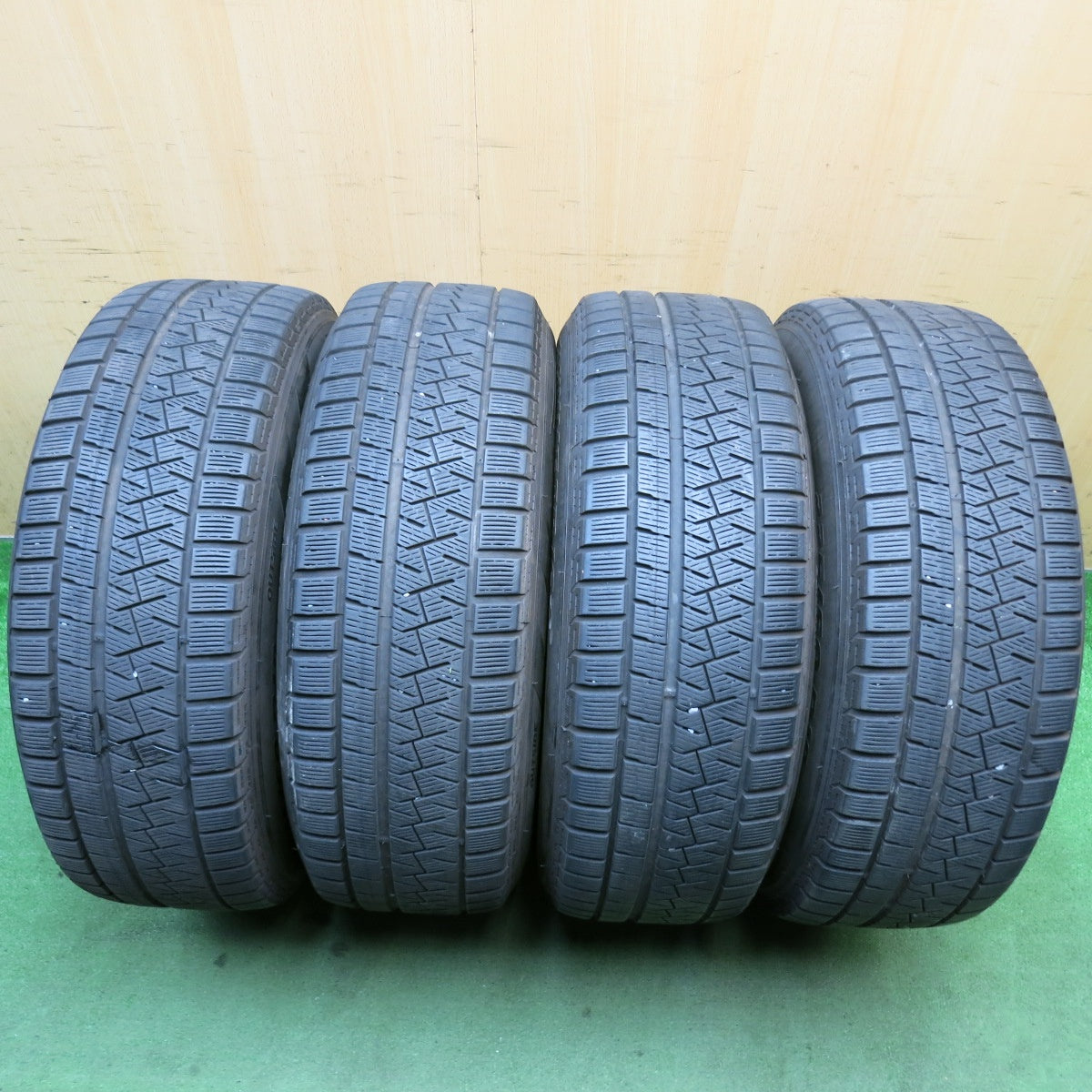 キレイ◎ベンツ GLC X253 C253 純正 235/60R18 スタッドレス ピレリ アイスアシンメトリコ 18インチ PCD112/5H◎6071808HAス