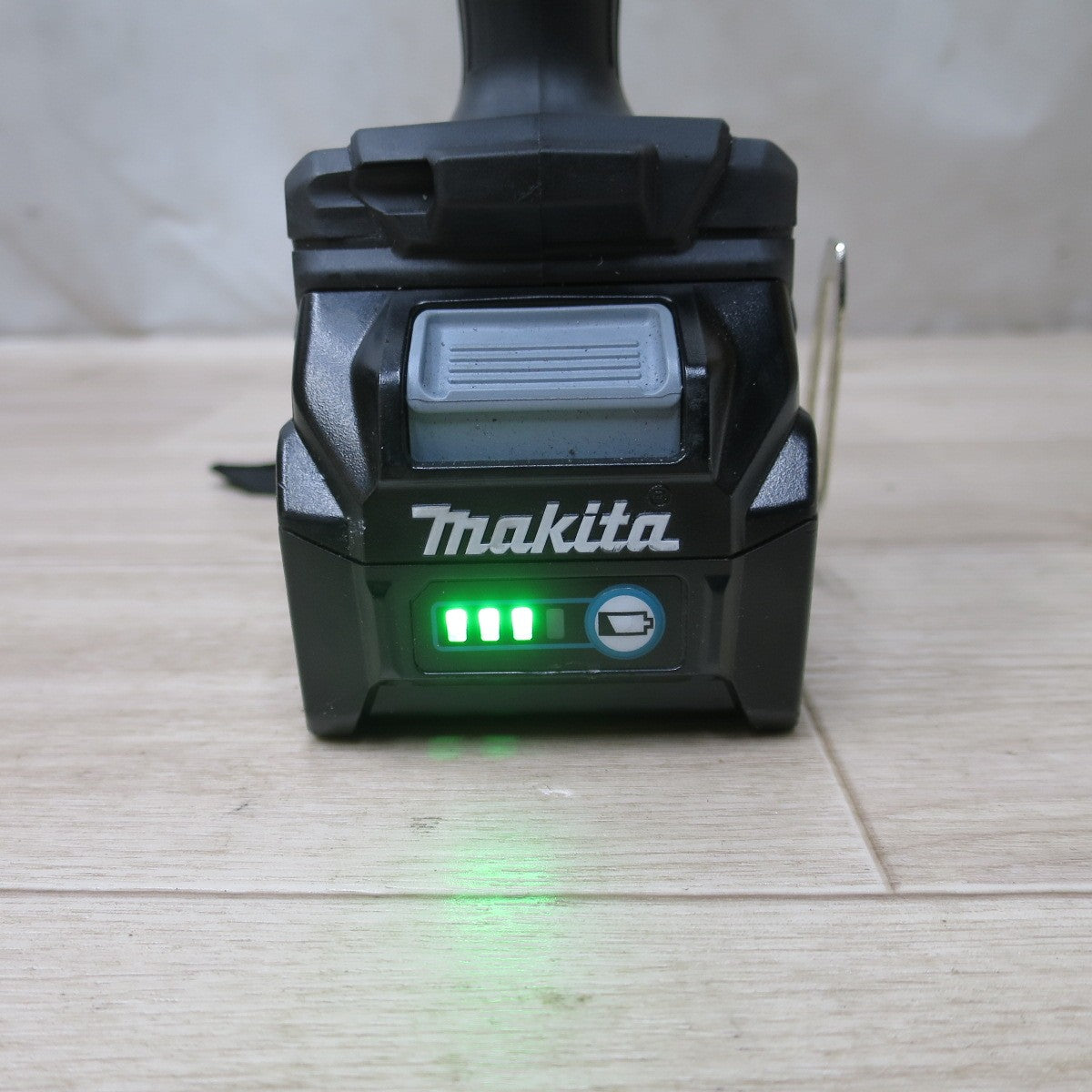 [送料無料] キレイ◆マキタ 充電式 ドライバ ドリル DF002G 電動 工具 40V(max) コードレス Makita◆