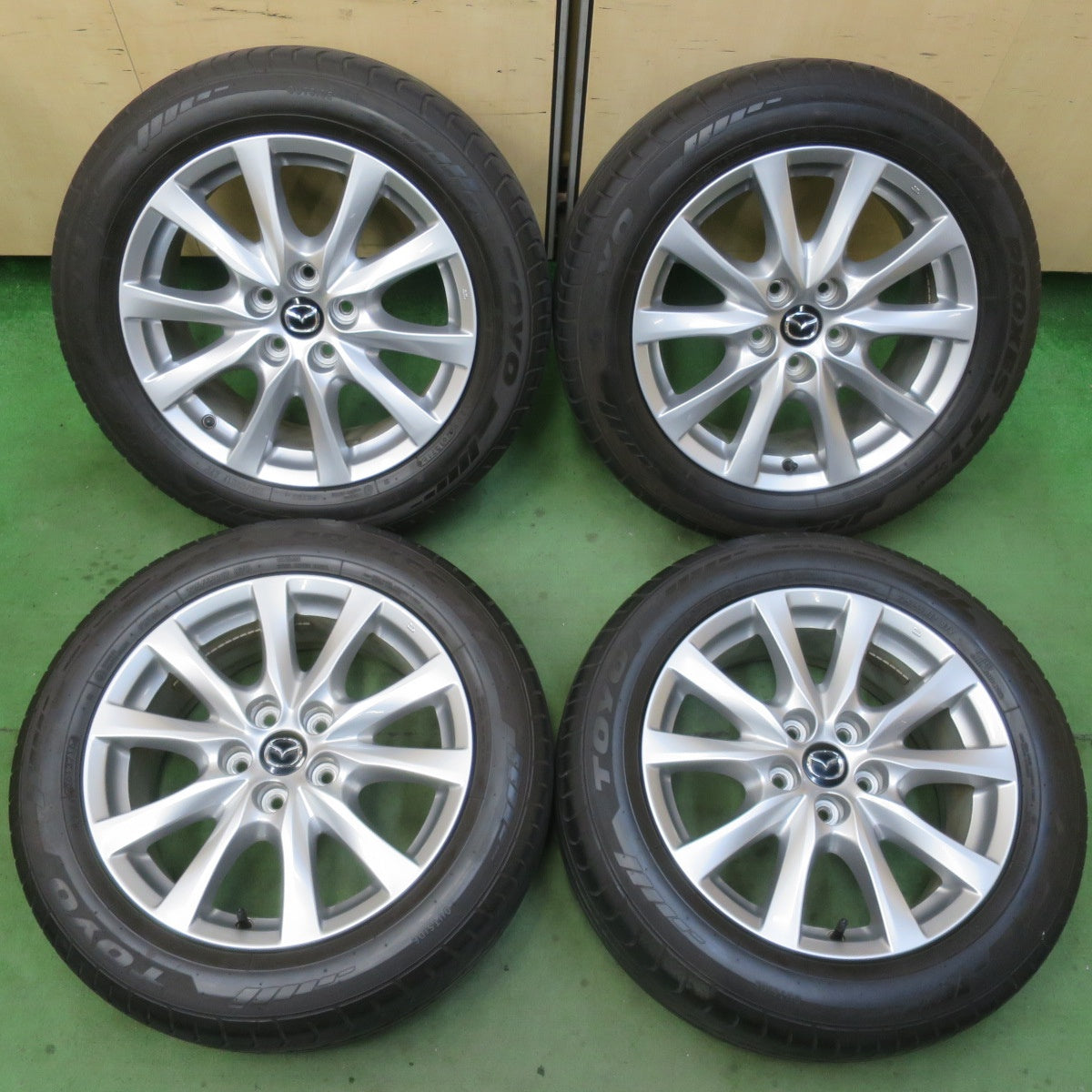 バリ溝！キレイ！9.5分★マツダ アテンザ 純正 225/55R17 トーヨー プロクセス T1 Sport 17インチ PCD114.3/5H★6022601イノ