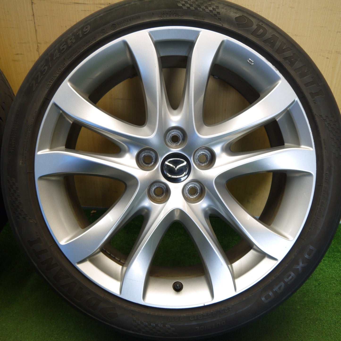 4本価格★マツダ アテンザ ワゴン 純正 225/45R19 ダヴァンティ DX640 19インチ PCD114.3/5H★6042810Hノ