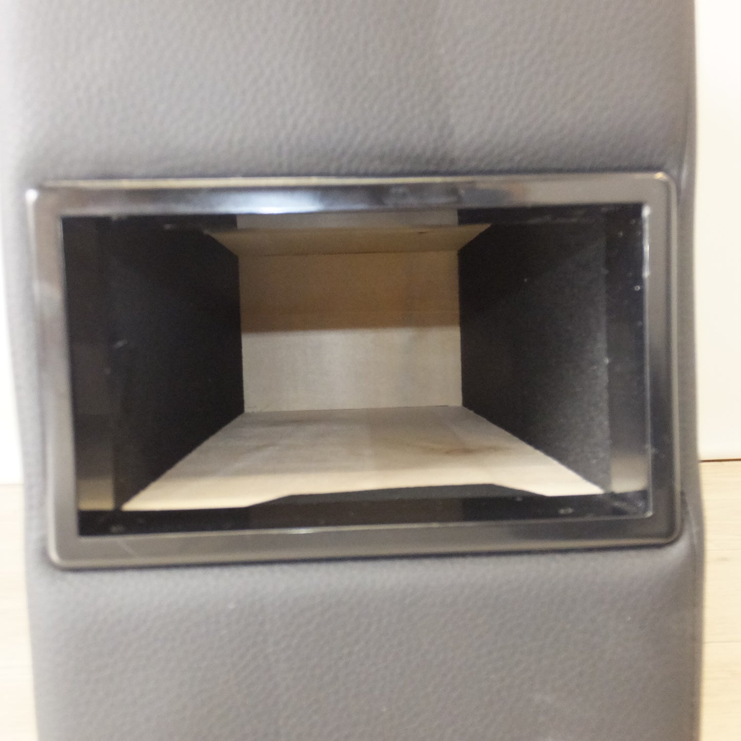 [送料無料] ★センターコンソール 社外品　トヨタ TOYOTA ルーミーなど　メーカー 形式 不明★