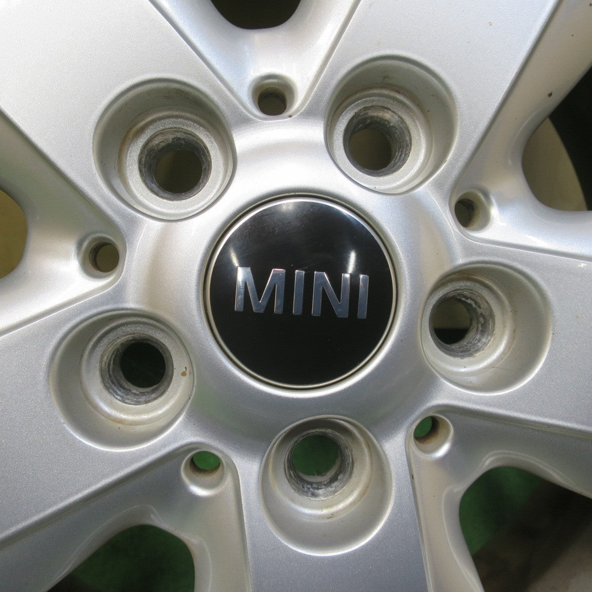 バリ溝！9.5分★MINI F56 ミニ クーパー 純正 175/65R15 トーヨー ナノエナジー3 プラス 15インチ PCD112/5H★6020602イノ