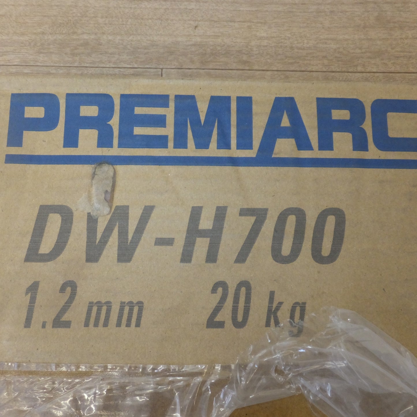 [送料無料] 未使用★神戸製鋼所 コベルコ KOBELCO PREMIARC 硬化肉盛溶接用フラックス入りワイヤ DW-H700 1.2mm 20kg(4)★