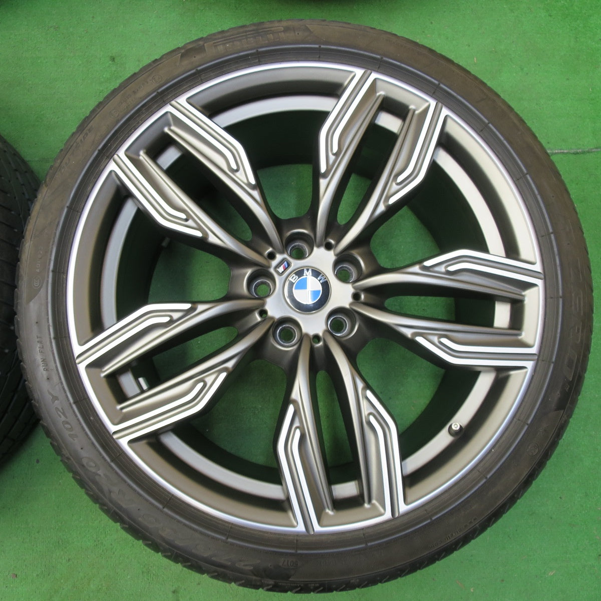 *送料無料* キレイ★BMW 7シリーズ G11 G12 純正 245/40R20 275/35R20 ピレリ PZERO ランフラット PCD112/5H★4072401イノ