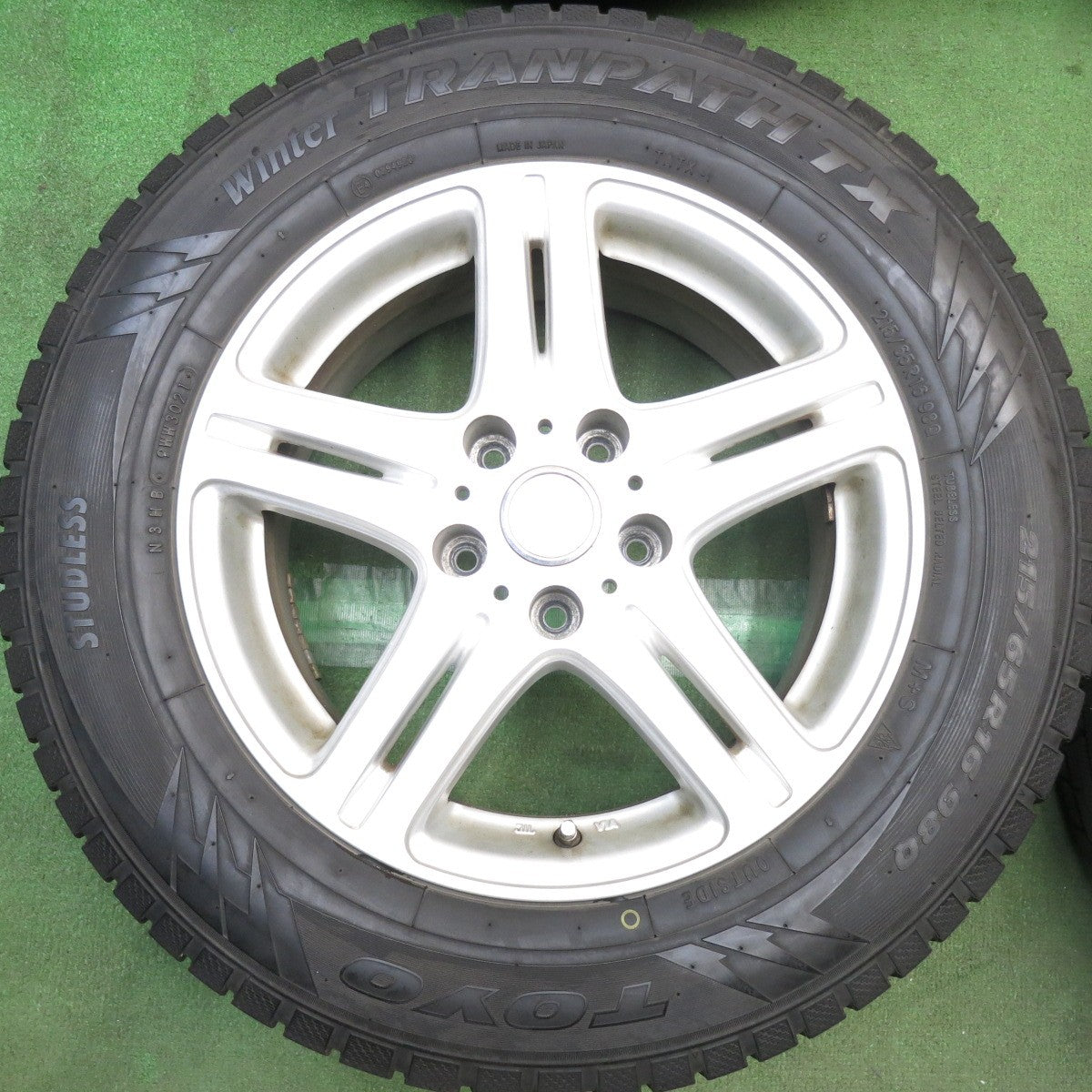バリ溝！9分◎スタッドレス 215/65R16 トーヨー ウインター トランパス TX DUFACT DF5 デュファクト 16インチ PCD114.3/5H◎6101511HAス