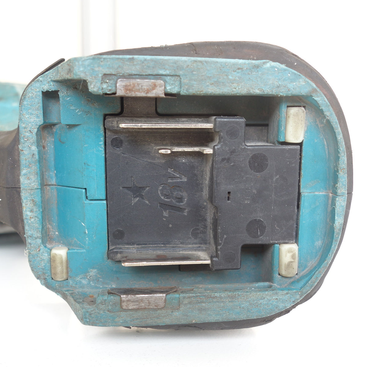 ◆マキタ 充電式 レシプロソー JR187D 電動 工具 切断 機 コードレス セーバーソー セーバソー makita◆