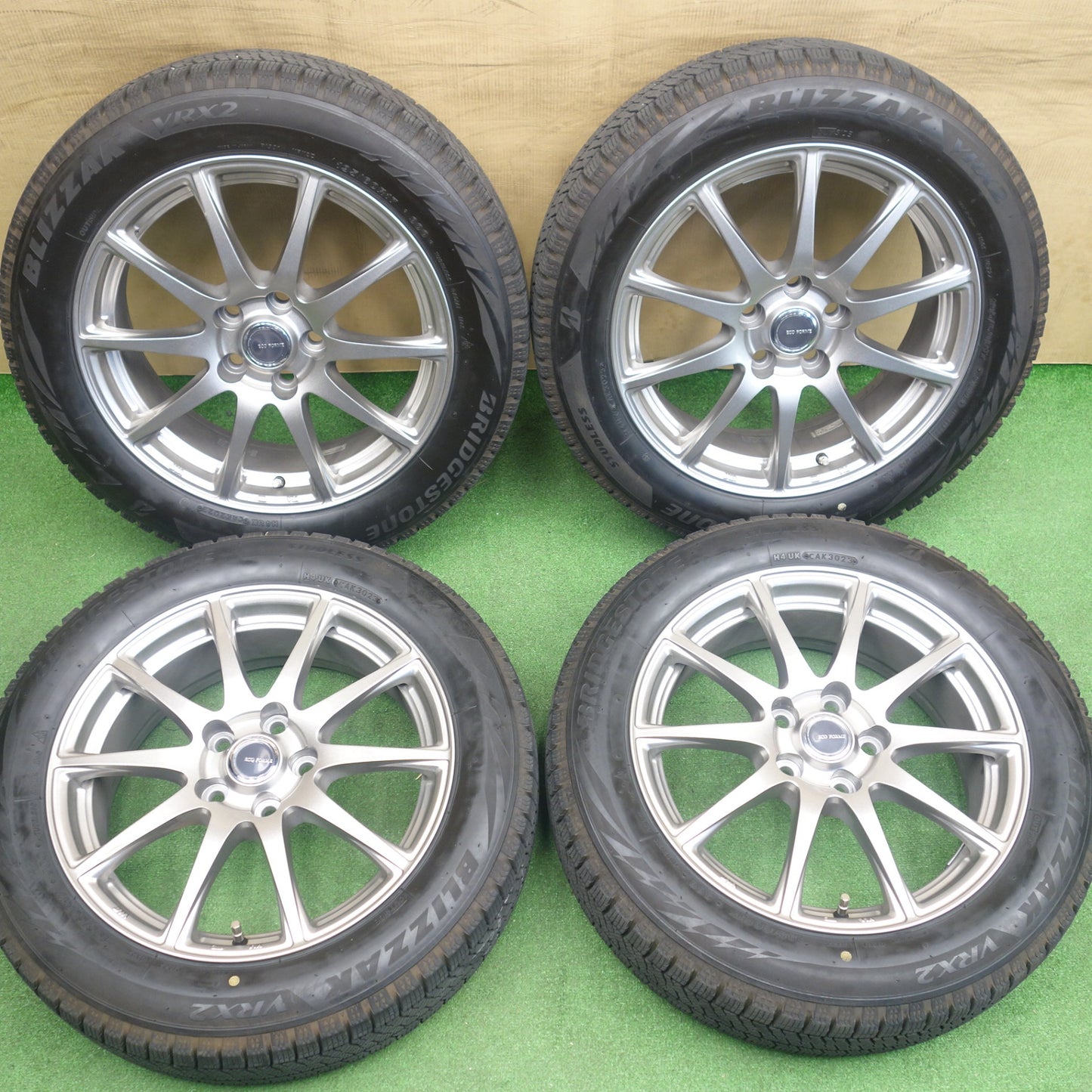 バリ溝！23年！キレイ！9.5分★スタッドレス 195/60R17 ブリヂストン ブリザック VRX2 ECO FORME エコフォルム 17インチ PCD114.3/5H★6031102KTス