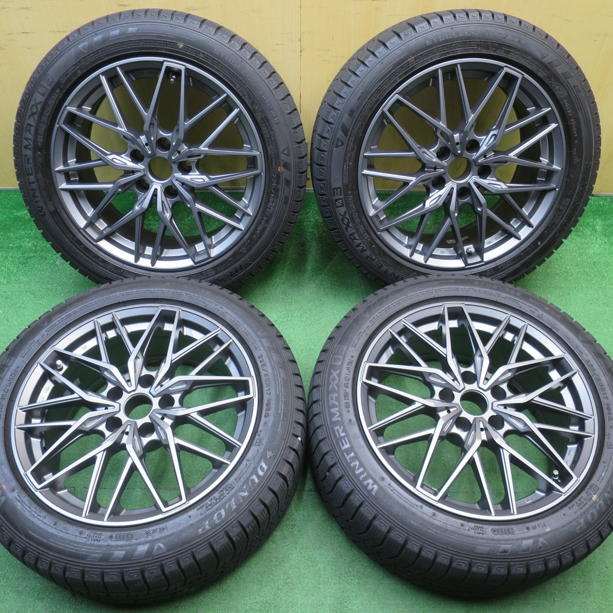 バリ溝！22年！キレイ！9分★BMW 等 EUROBAHN nurburg MTX 225/50R17 スタッドレス ダンロップ ウインターマックス 03 17インチ ユーロバーン ニュルブルグ PCD112/5H★6022510NJス