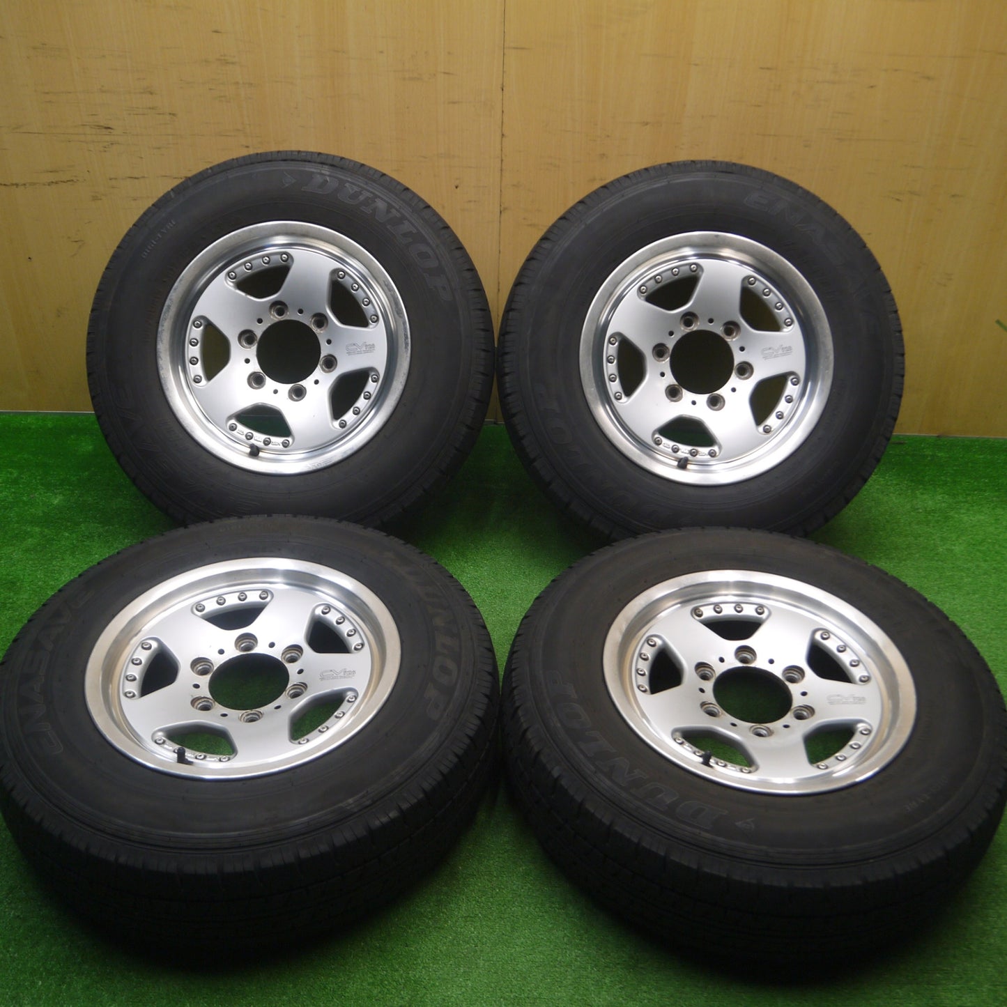 [送料無料] 4本価格！22年★ハイエース等 195/80R15 107/105L ダンロップ エナセーブ VAN01 LIUFENG CV928 15インチ PCD139.7/6H★4102304Hノ