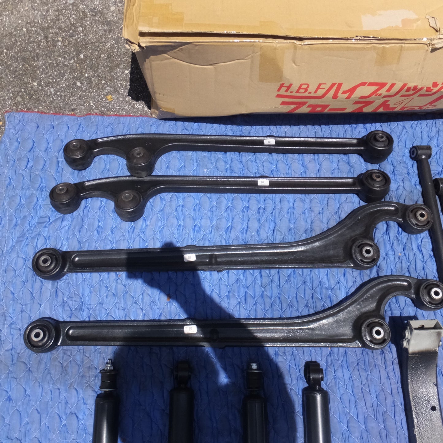 [送料無料] 岐阜発 2個口★スズキ SUZUKI 純正 ジムニーノマド JC74W サスペンション 一式　フロント リア ロアアーム　ラテラルロッド　各種 セット★