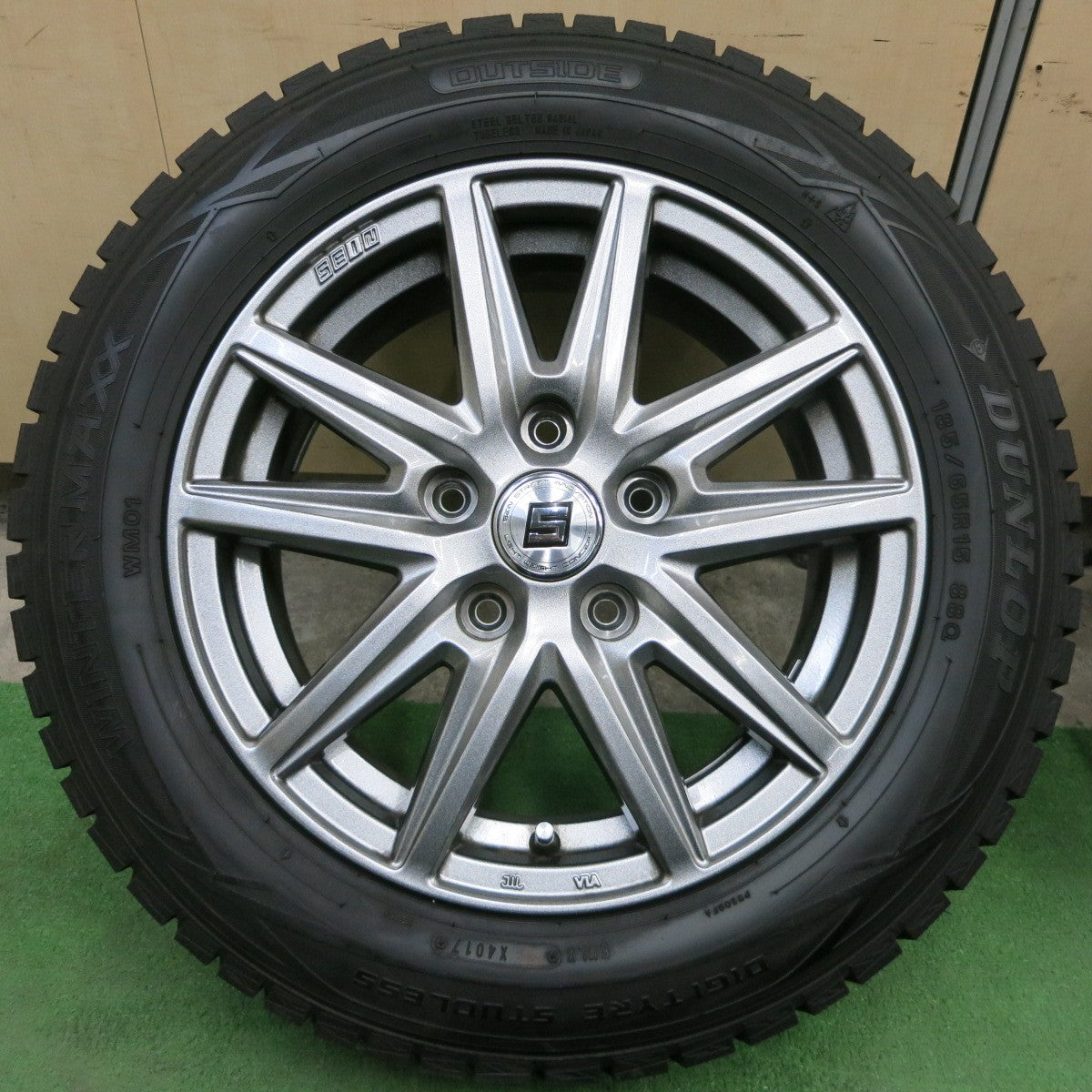 バリ溝！キレイ！9.5分★スタッドレス 185/65R15 ダンロップ ウインターマックス WM01 SEIN ザイン 15インチ PCD114.3/5H★5050101TTス
