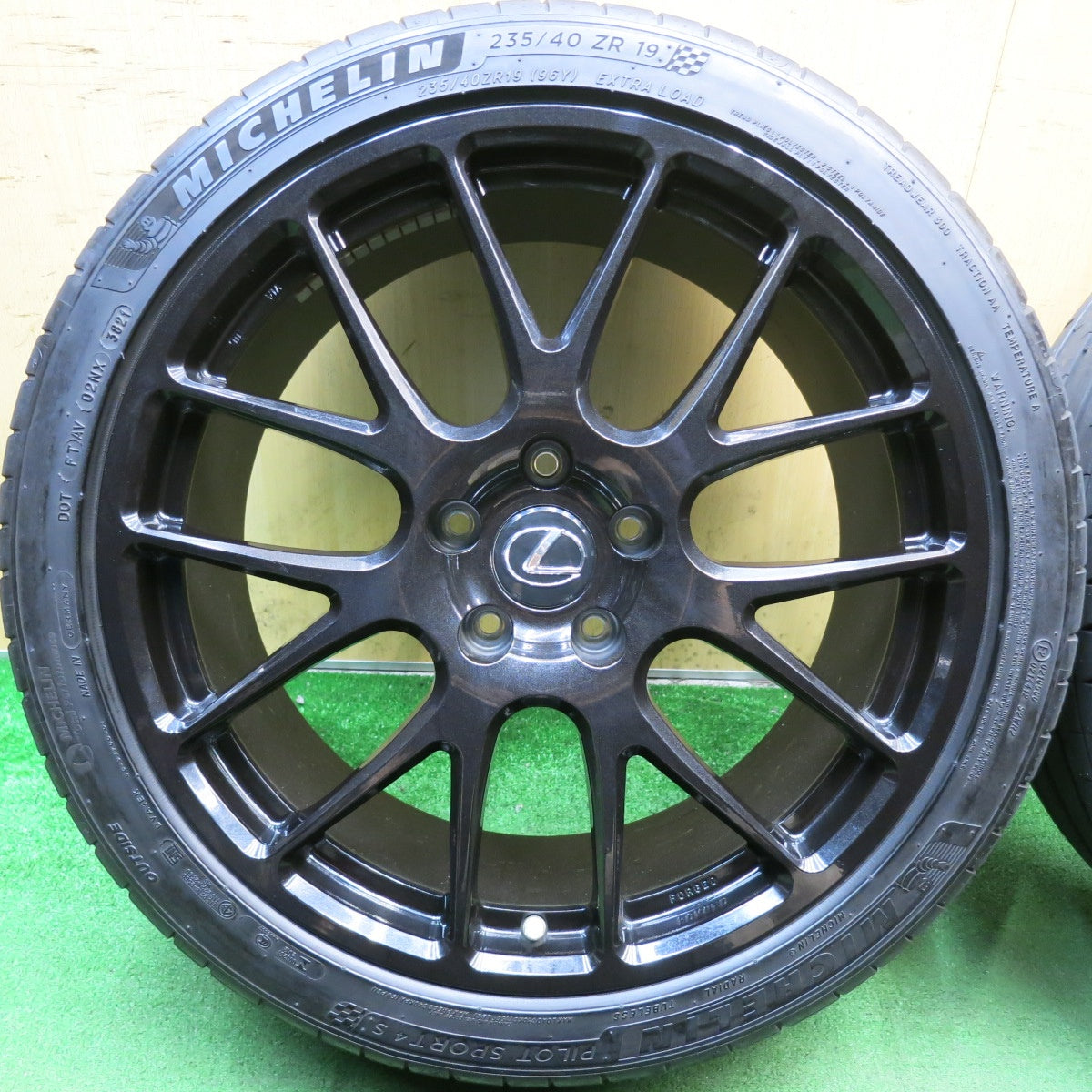 センサー付！4本価格◎レクサス ES 純正 TRD 鍛造 235/40R19 ミシュラン パイロットスポーツ4 S 19インチ PCD114.3/5H◎6092712HAノ
