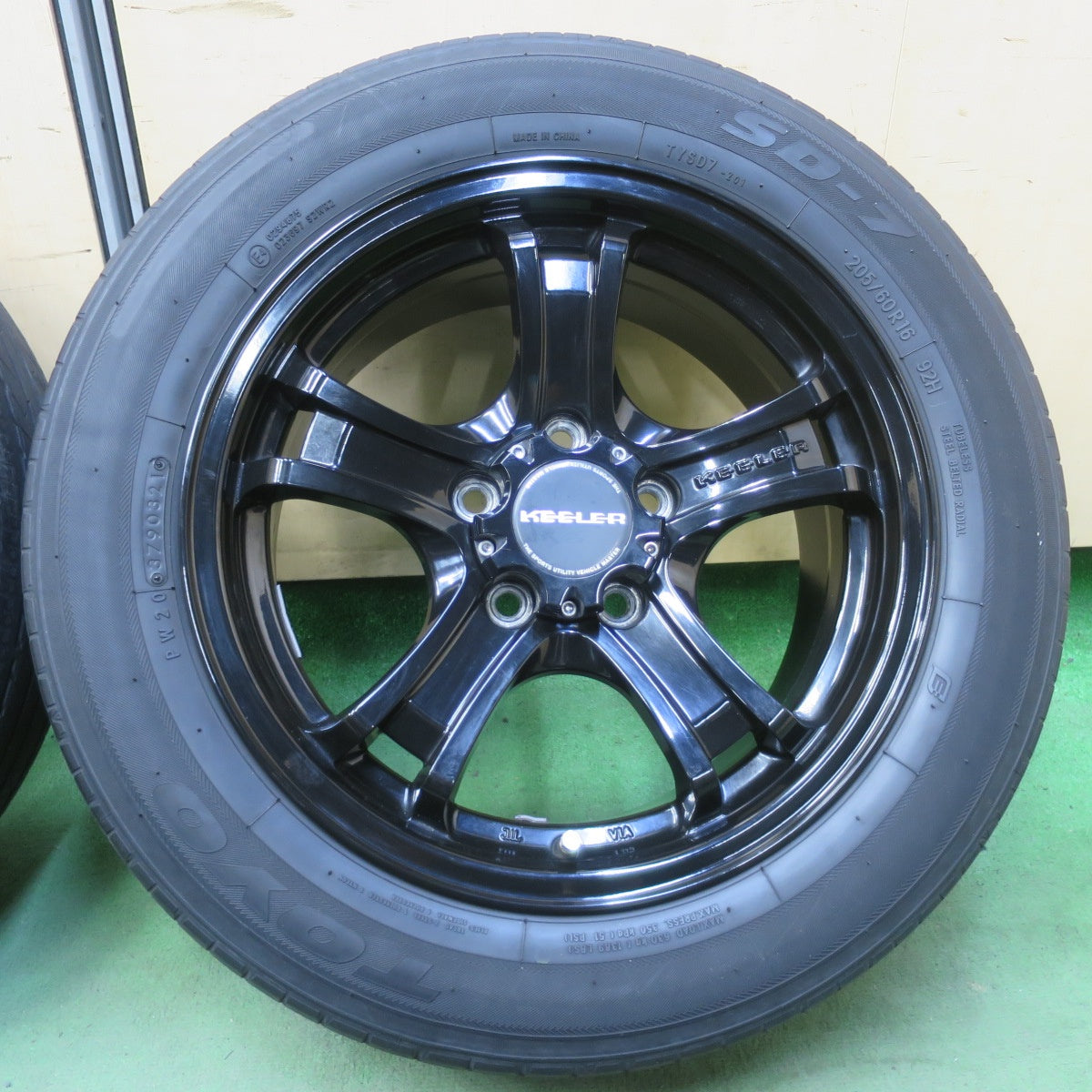 キレイ！付属品付き★KEELER FORCE 205/60R16 トーヨー SD-7 キーラー フォース 16インチ PCD114.3/5H★6052312イノ