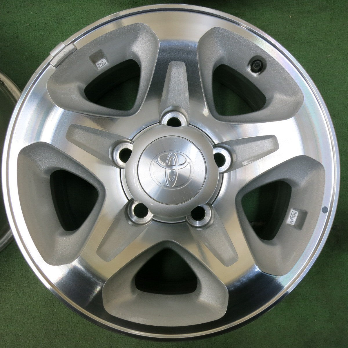[送料無料] キレイ★トヨタ 70系 ランクル 再販 復刻 モデル 純正 ホイール 16インチ 16×7JJ PCD150/5H★5011708SYホ