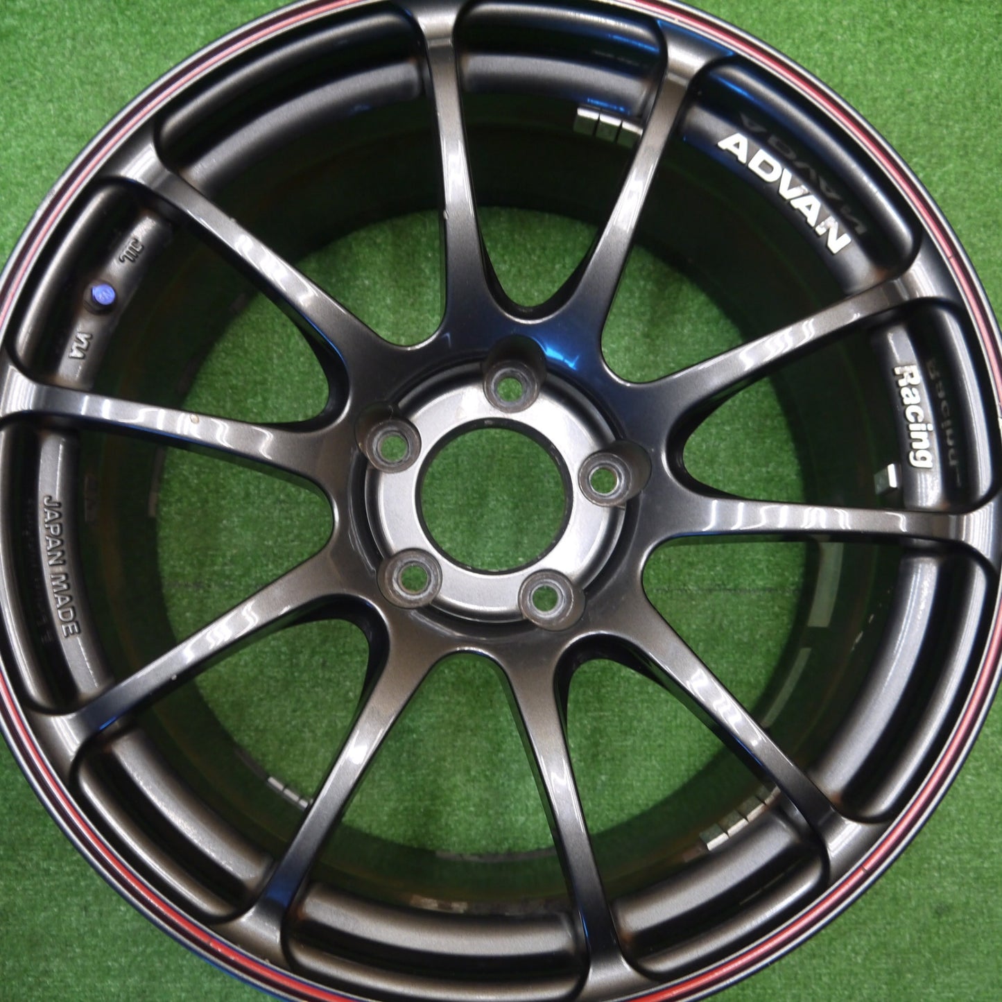 リムステッカー付き★ADVAN Racing RZ 17インチ ホイール 17×9J アドバン レーシング PCD114.3/5H★5102903Hホ