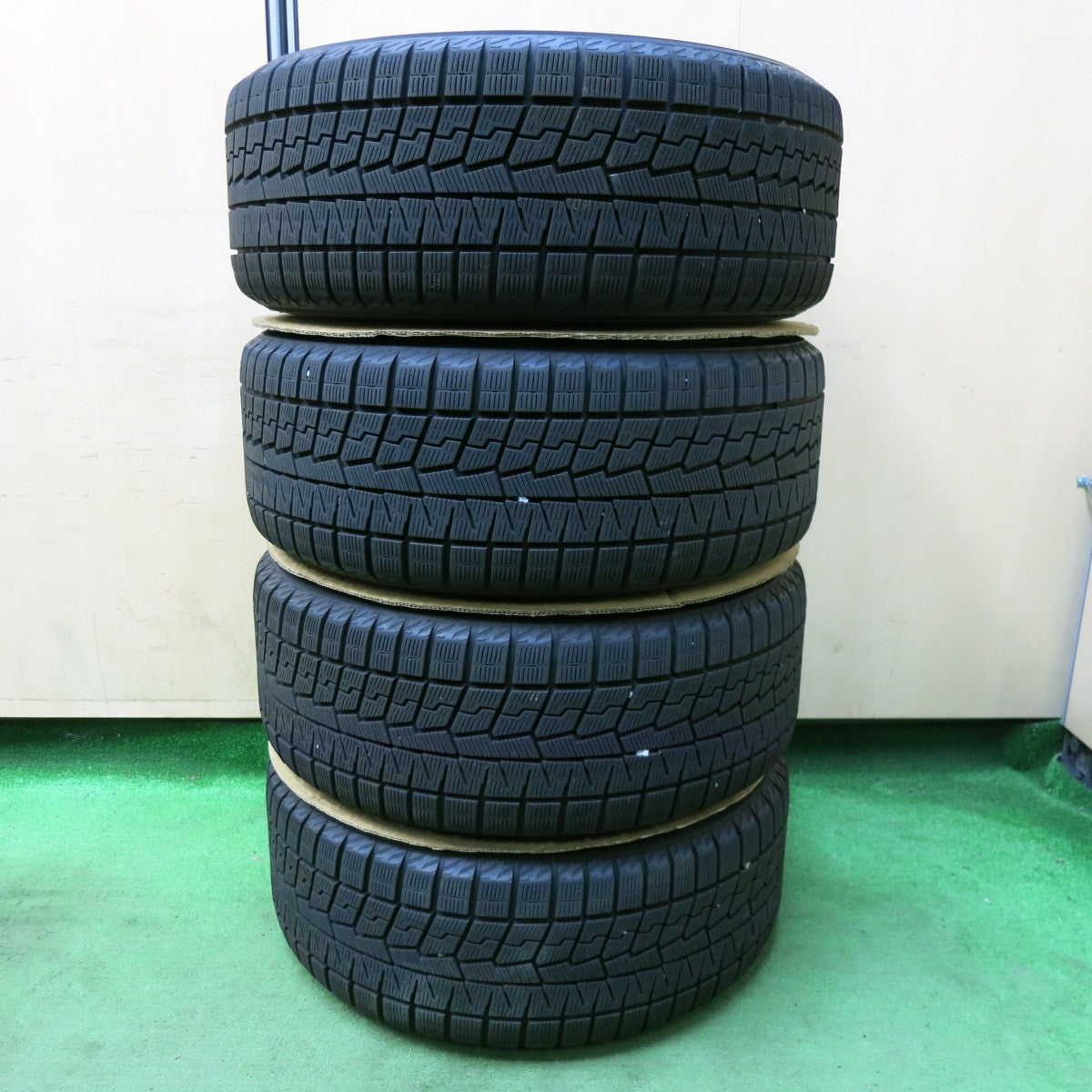 [送料無料] バリ溝！21年！キレイ！9.5分★スタッドレス WedsSport SA-99R 225/40R18 ヨコハマ アイスガード iG70 18インチ ウェッズスポーツ PCD114.3/5H★4112705SYス