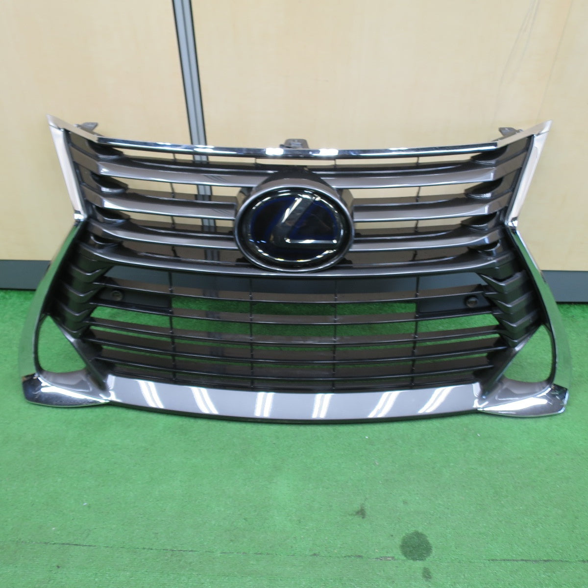 LEXUS | 名古屋/岐阜の中古カー用品・工具の買取/販売ならガレージゲット