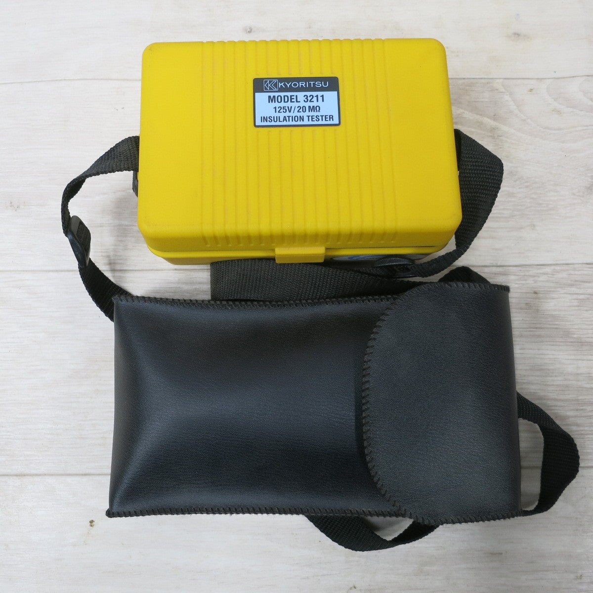 [送料無料] ◆KYORITSU アラーム付 絶縁抵抗計 125V 20MΩ MODEL3211 ケース コード 付き INSULATION TESTER◆