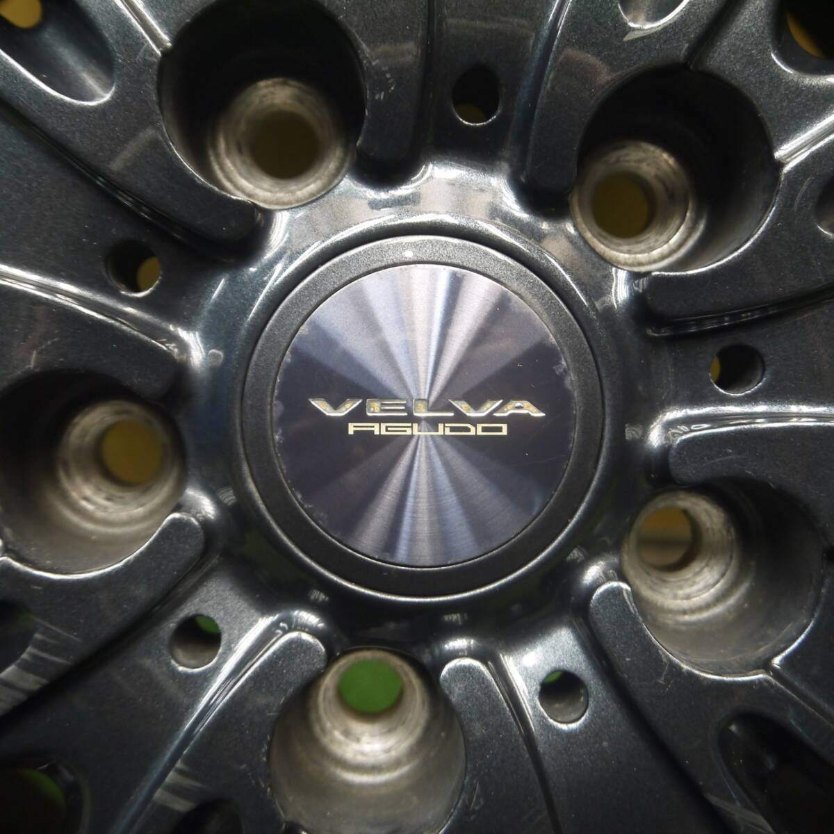 4本価格★スタッドレス 195/65R15 トーヨー ウインター トランパス MK4 VELVA AGUDO ヴェルヴァ PCD114.3/5H★4072206Hス