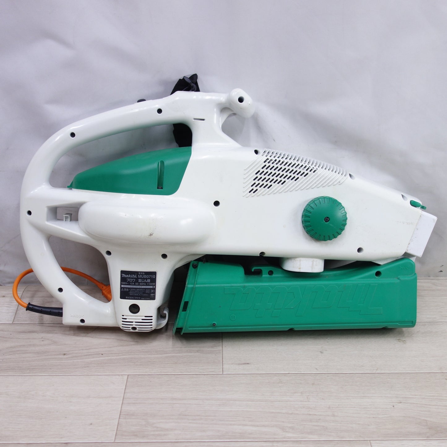 [送料無料] ◆マキタ ブロワ 集じん機 MUB0710 電動 工具 集塵 コード式 掃除機 送風 掃除 清掃 Makita◆