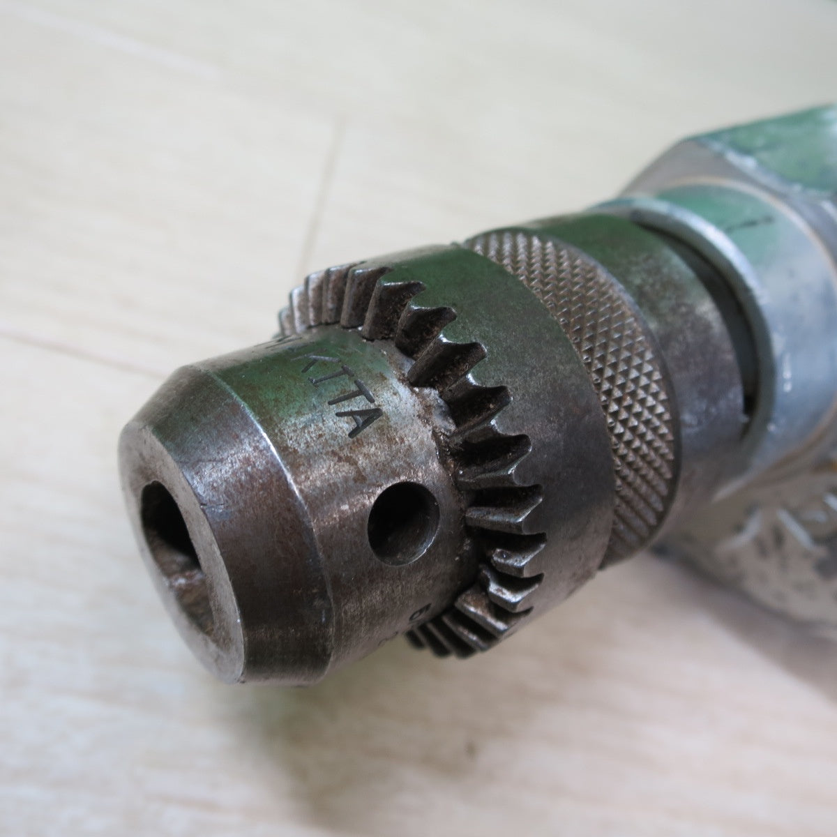 [送料無料] ☆マキタ 13mm ドリル 6304LR 電動 工具 コード式 電気 makita☆