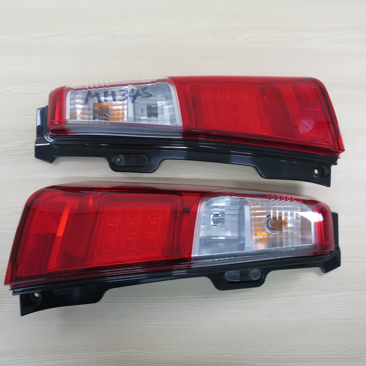 左右セット♪スズキ  MH34S ワゴンR 純正 LED テールランプ 35603-72M0L 35603-72M0R  テールライト 照明 カー パーツ♪ [送料無料]