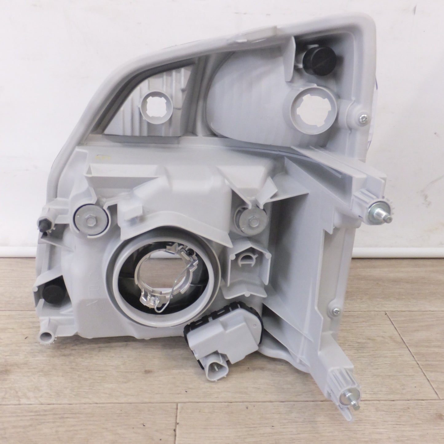 [送料無料] 未使用★スズキ SUZUKI キャリイトラック DA16T ハロゲン ヘッドライト KOITO 100-59296 右★