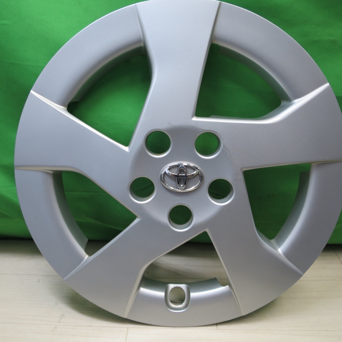 [送料無料] 4枚価格☆トヨタ 30系 プリウス 純正 ホイール キャップ カバー 15インチ TOYOTA☆