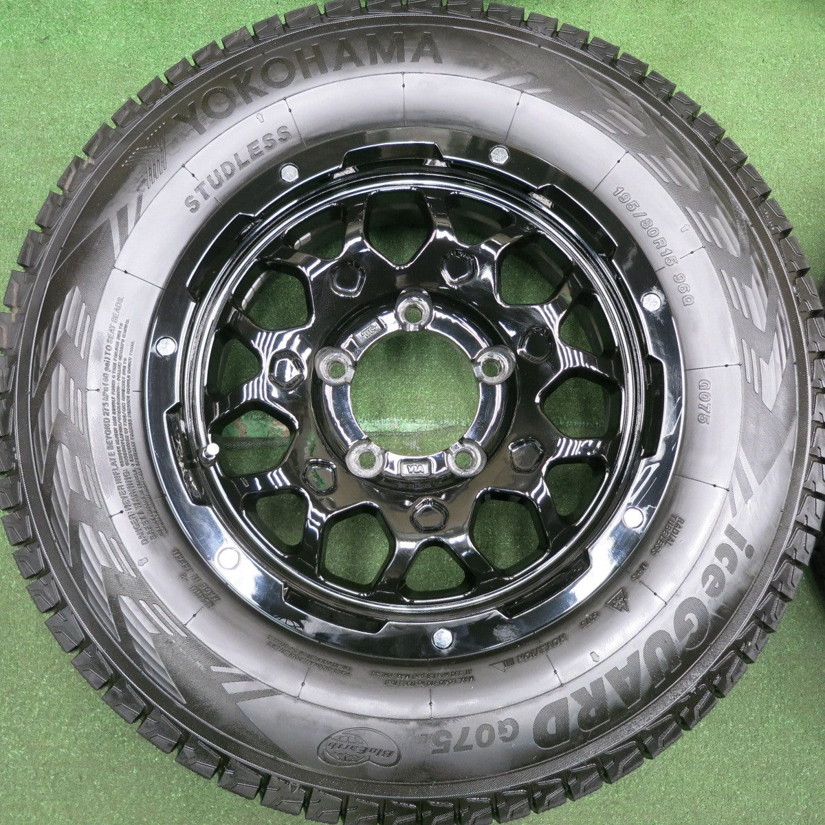 *送料無料* バリ溝！21年！キレイ！9.5分★シエラ 等 LEHRMEISTER LMG MS-9W 195/80R15 スタッドレス ヨコハマ アイスガード G075 レアマイスター MS9W PCD139.7/5H★4060101HAス