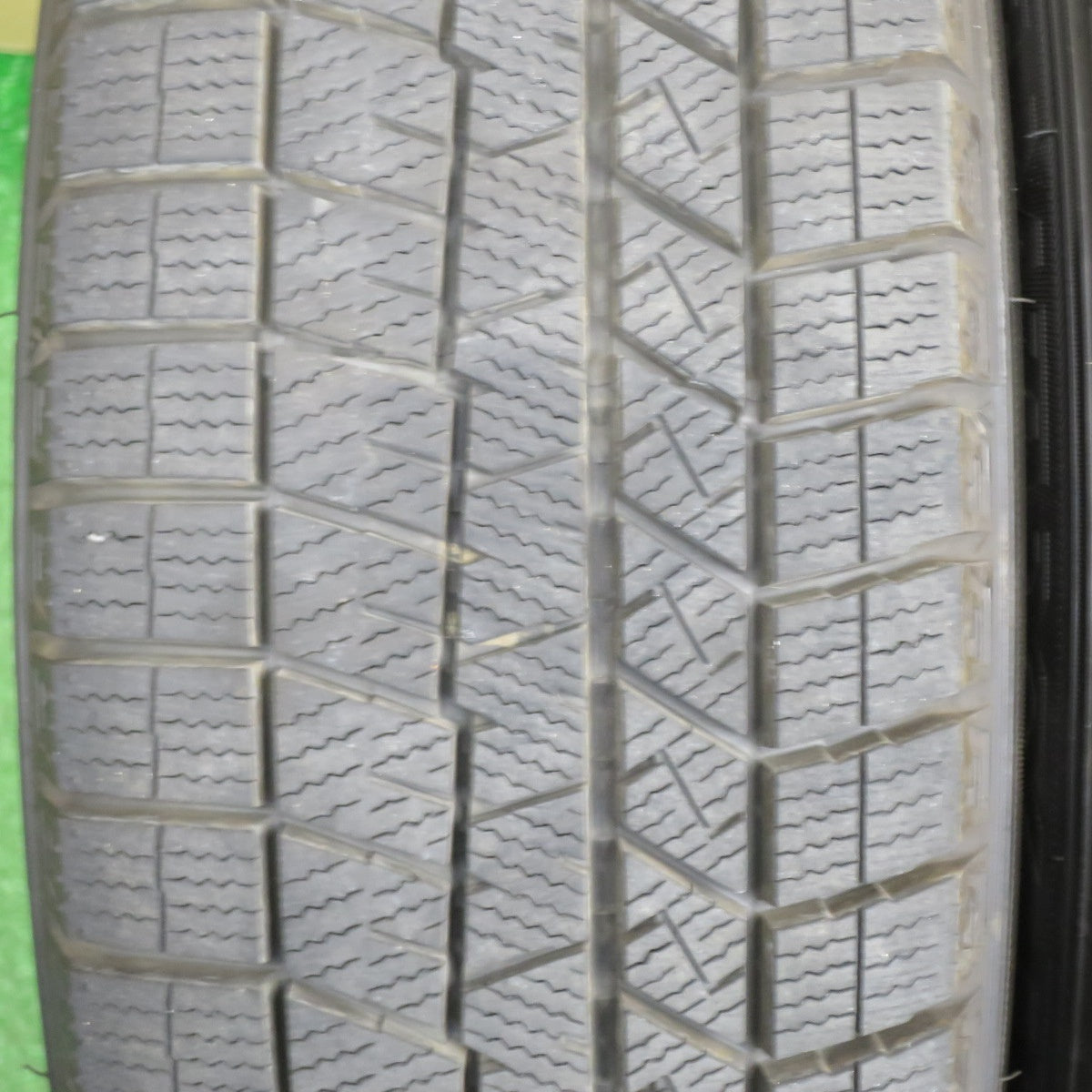 バリ溝！24年！キレイ！9.5分以上★スタッドレス 175/65R15 ダンロップ ウインターマックス03 D.O.S. DOS 15インチ PCD100/4H★6031204NKス