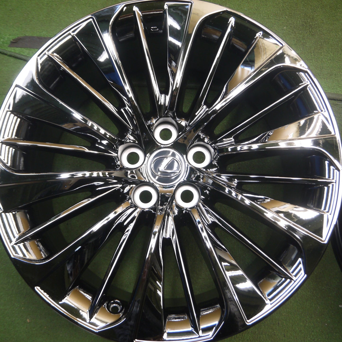 *送料無料* 新車外し★レクサス LS500h 純正 OP ノイズリダクション ホイール 20インチ 20×8.5J PCD120/5H★4041009Hホ