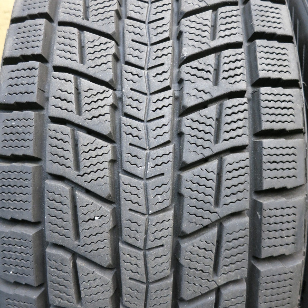 バリ溝！キレイ！9.5分★BMW 等 IRVINE 225/65R17 スタッドレス ダンロップ ウインターマックス SJ8 アーヴィン 17インチ PCD112/5H★5051205AKス