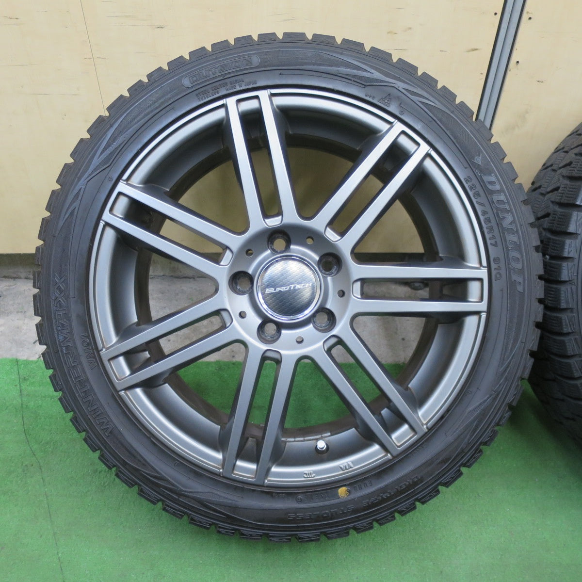 バリ溝！キレイ！9.5分★ベンツ 等 EUROTECH STAGE TW7 225/45R17 スタッドレス ダンロップ ウインターマックス WM01 ユーロテック ステージ 17インチ PCD112/5H★6021803TTス