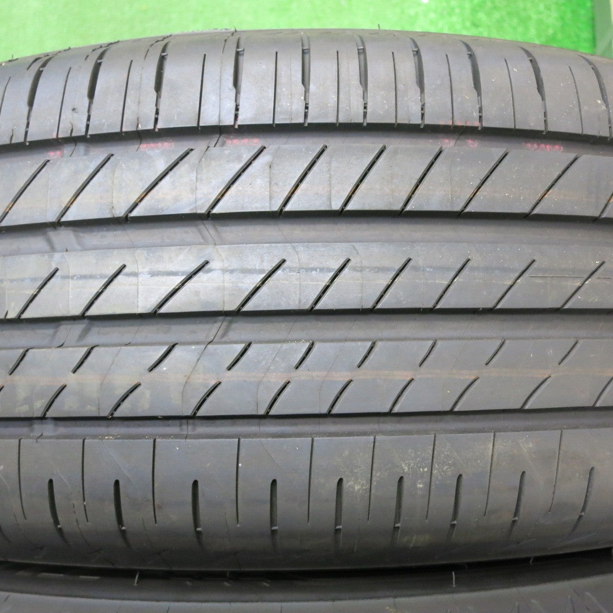 [送料無料] 新車外し！24年★225/65R17 ブリヂストン トランザ T005A タイヤ 17インチ アルファード ヴェルファイア 等★4122903NJノタ