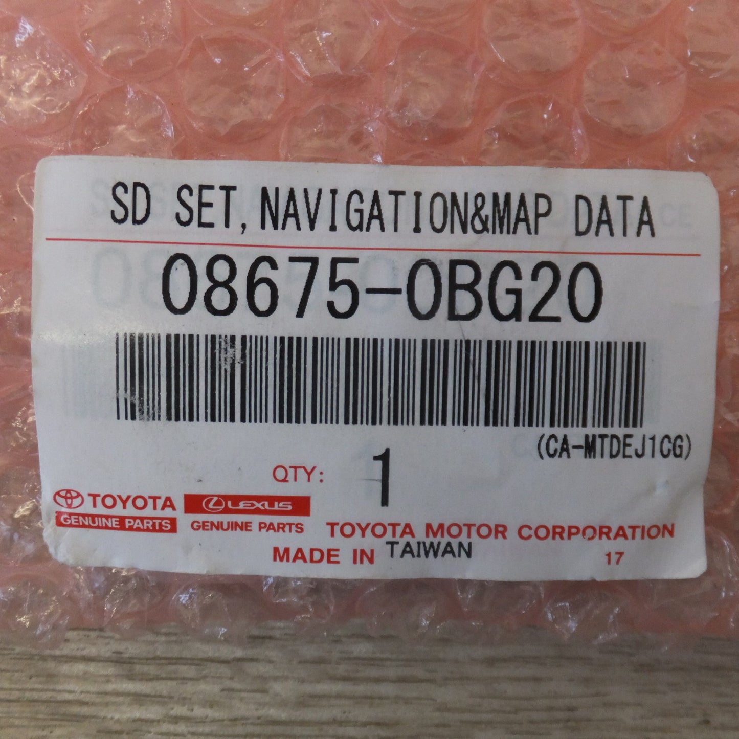 [送料無料] ジャンク キレイ★トヨタ TOYOTA 純正 地図SDカード 08675-0BE45 2023年秋版　NSCN-W68 NSLN-W68 用★