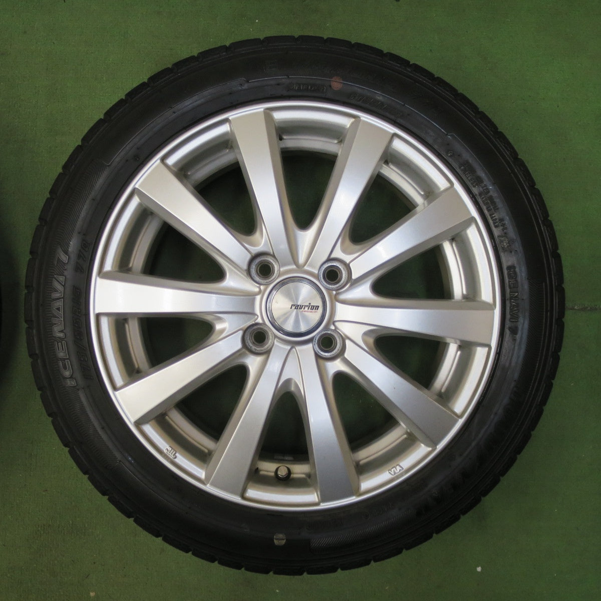 キレイ★スタッドレス 175/55R15 グッドイヤー アイスナビ7 ravrion RS01 ラブリオン 15インチ PCD100/4H★5111003TTス