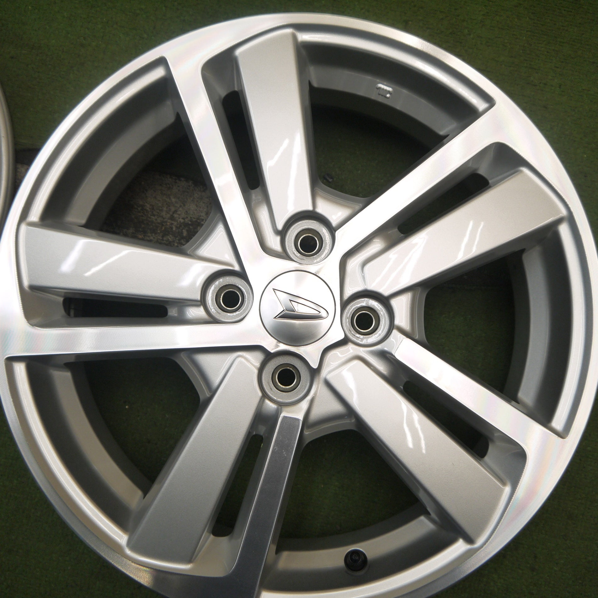 タ*ラ様 コペン la400k 純正ホイール 16インチ ダイハツ コペン LA400K 純正16インチアルミホイール買取しました